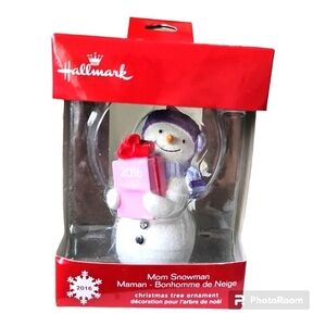 Hallmark Keepsake Christmas Ornament Collection,‎ Mom Snowman 2016